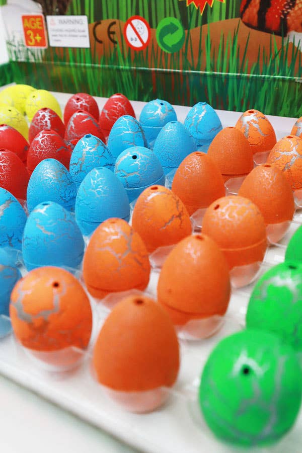 Animal Egg Growing Pet toy showing a colorful egg that hatches into a surprise animal when placed in water.