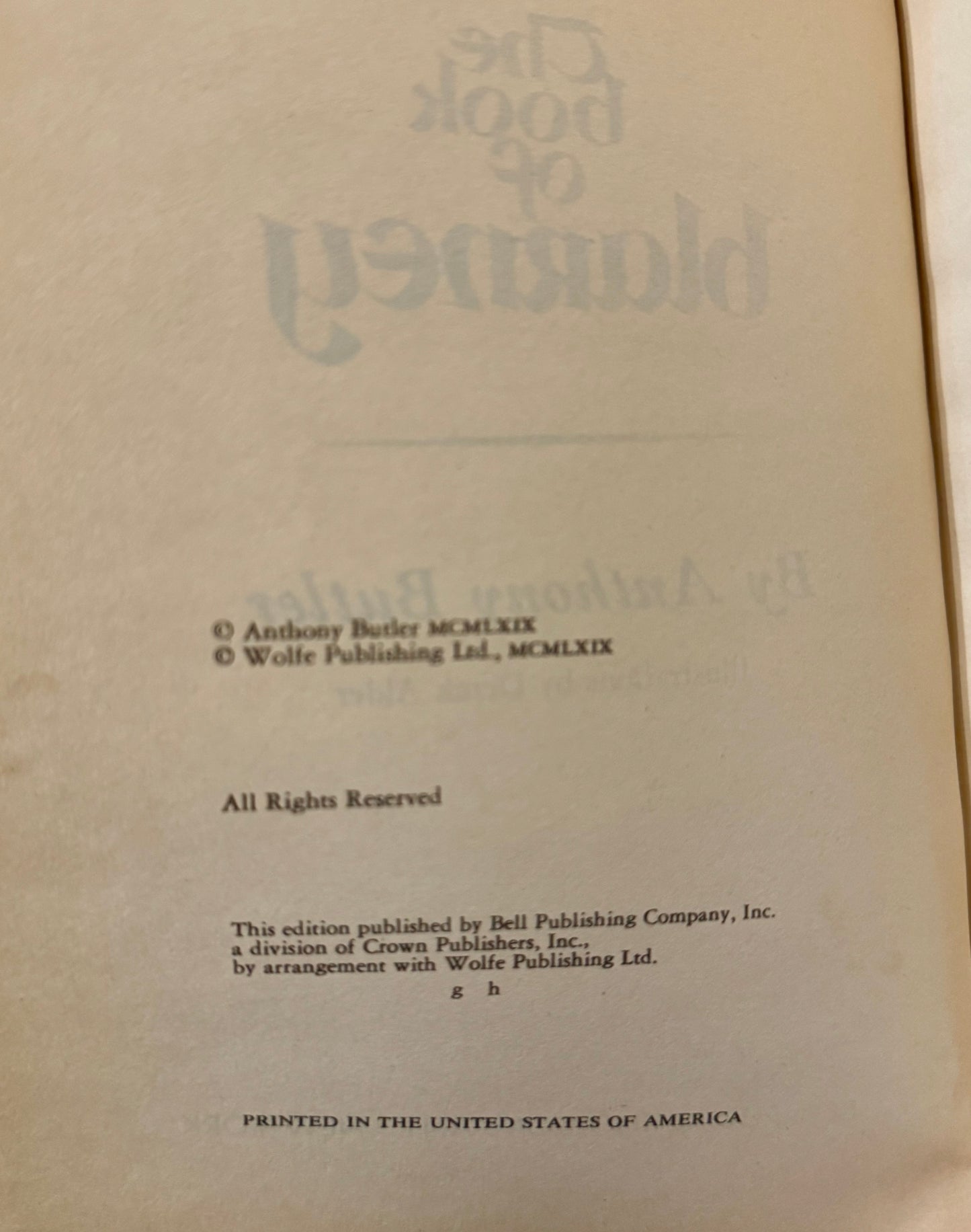 Cover of The Book of Blarney by Anthony Butler, featuring an Irish-themed design celebrating the art of blarney and storytelling.