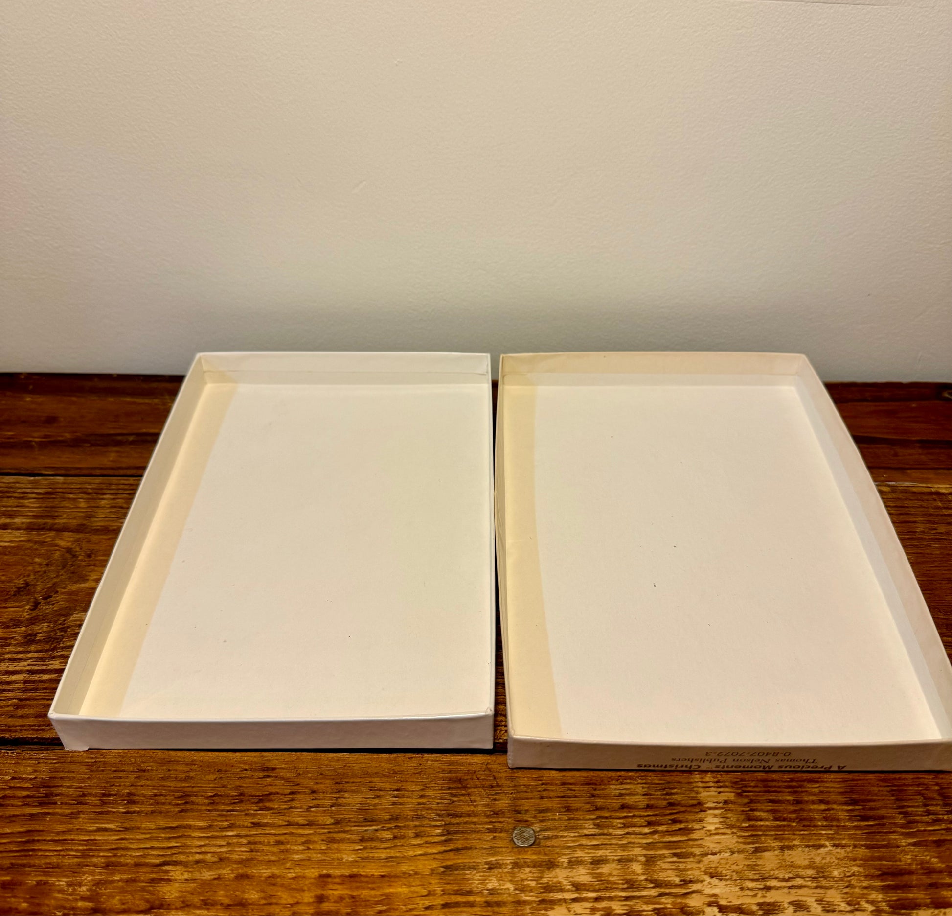 Precious Moments Vintage Bible, 1990, hardback in excellent used condition, featuring charming illustrations.