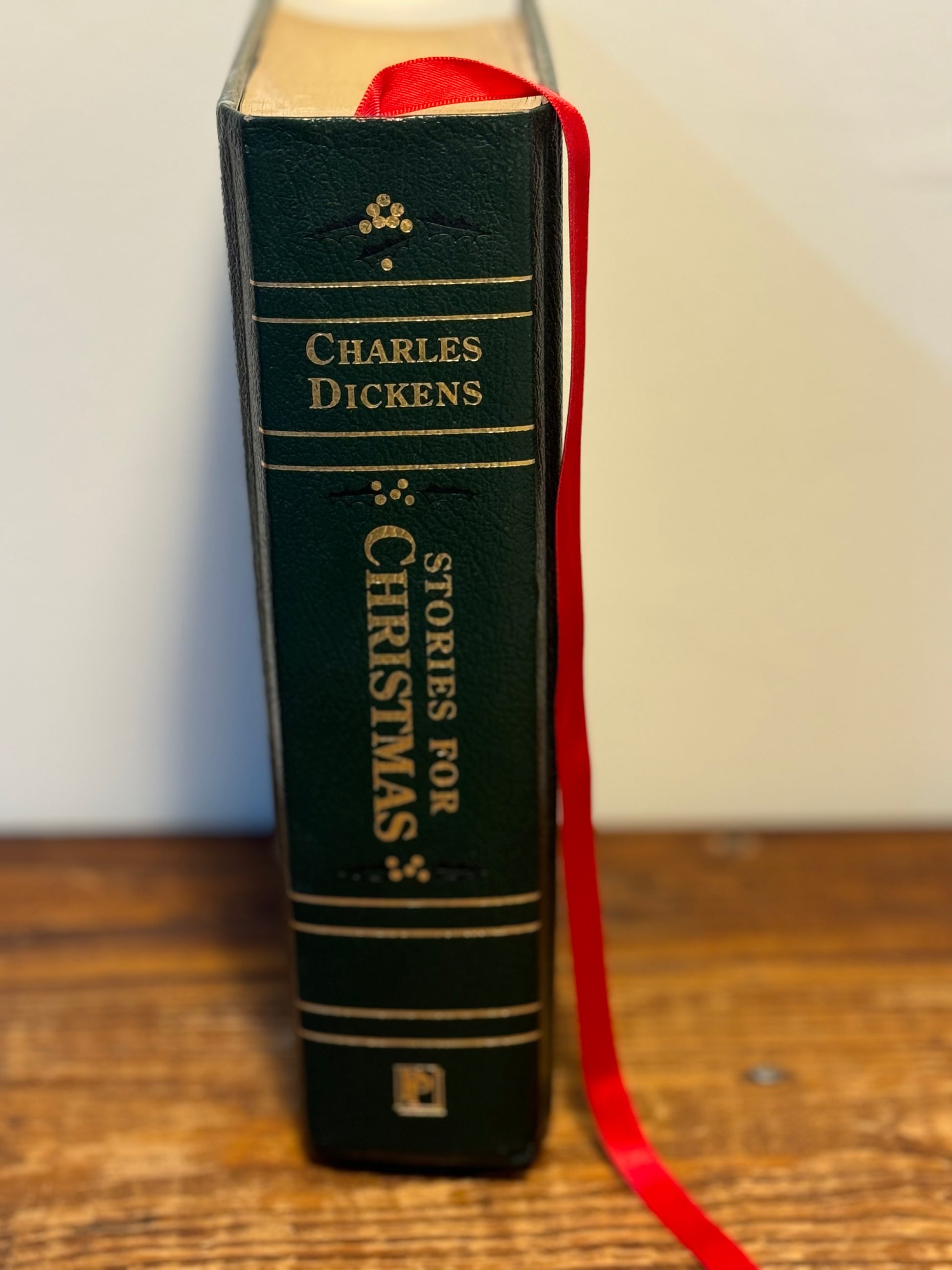 Dickens, Charles: Stories for Christmas