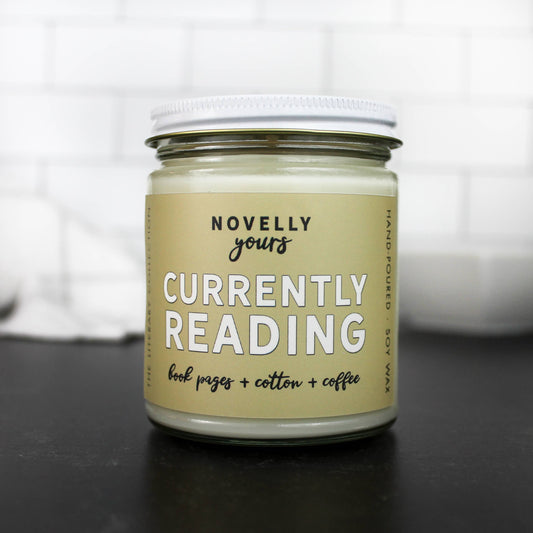 Candle, Hand-Poured Soy: Currently Reading