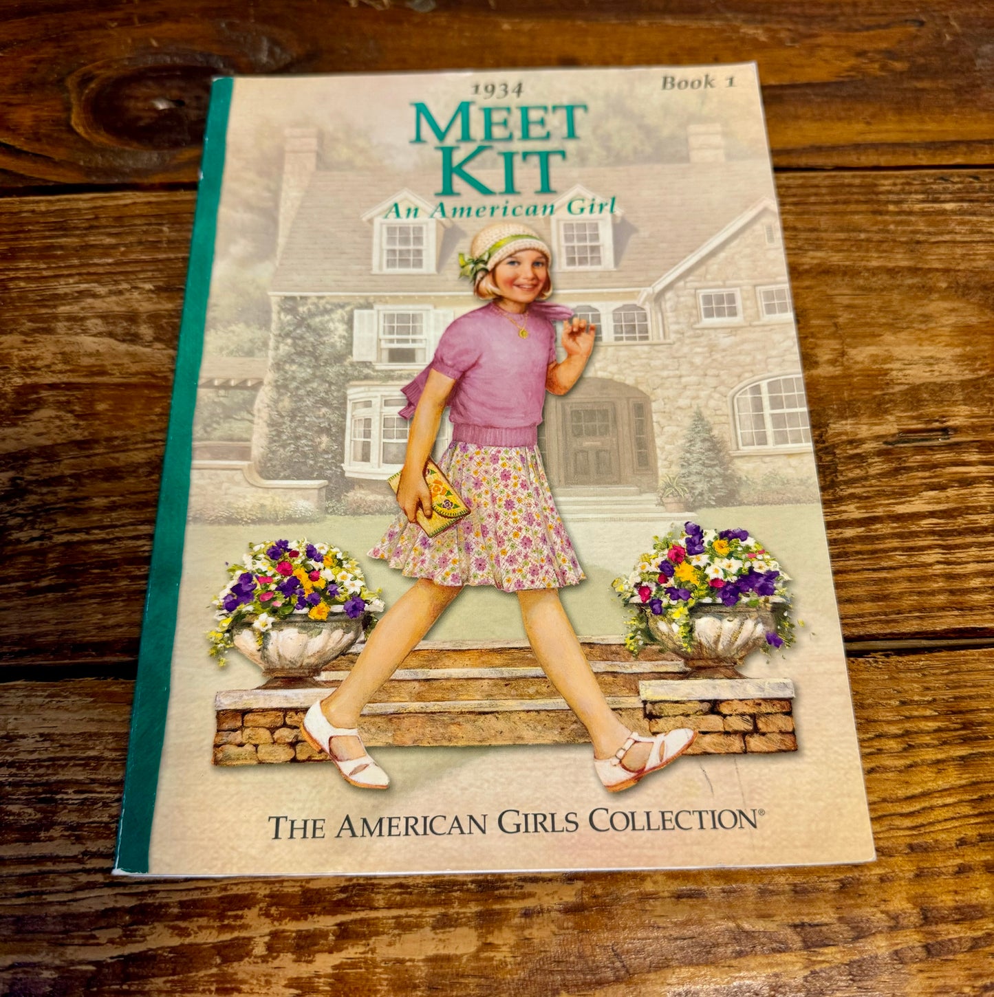 Historical Fiction | Children's Books | Young Adult | Classics: American Girls, 2000 - Meet Kit (Excellent Used Condition)