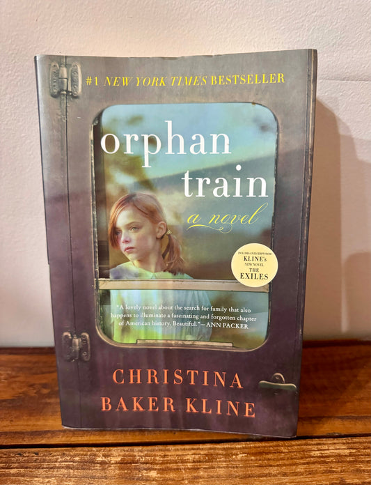 Paperback copy of Christina Kline’s Orphan Train in very good condition, a historical fiction novel.